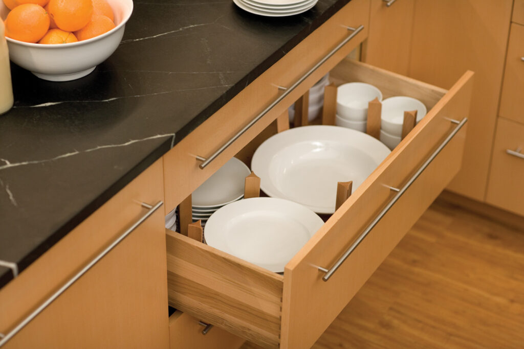 Read more about the article Built-In Organization for Kitchens: 6 Cabinet & Drawer Options We Recommend